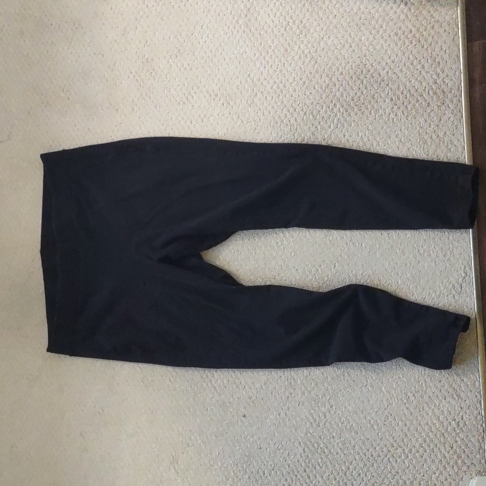 Torrid black leggings with pockets